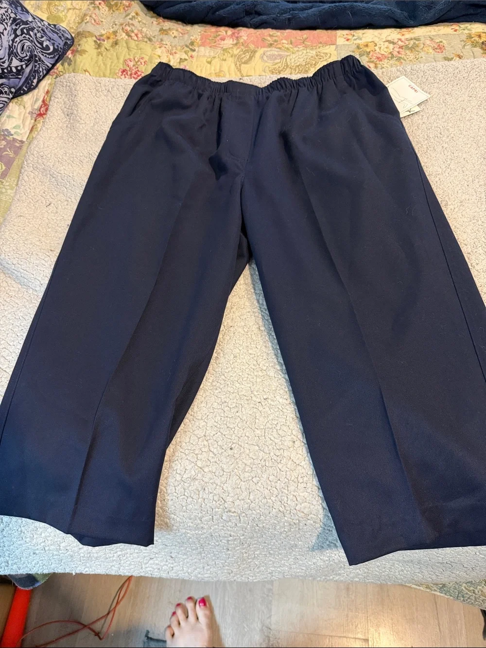 Kim Rogers Navy Petite Elastic-Waist Capris